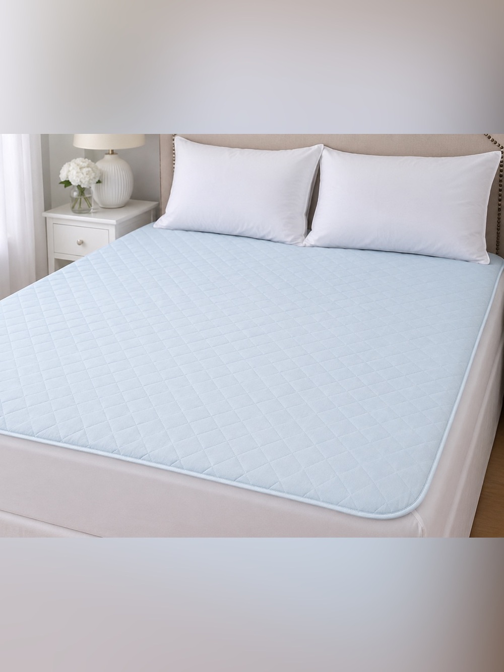 ✴️New✴️ Cotton Bed Pad, White and Blue, 34x36"